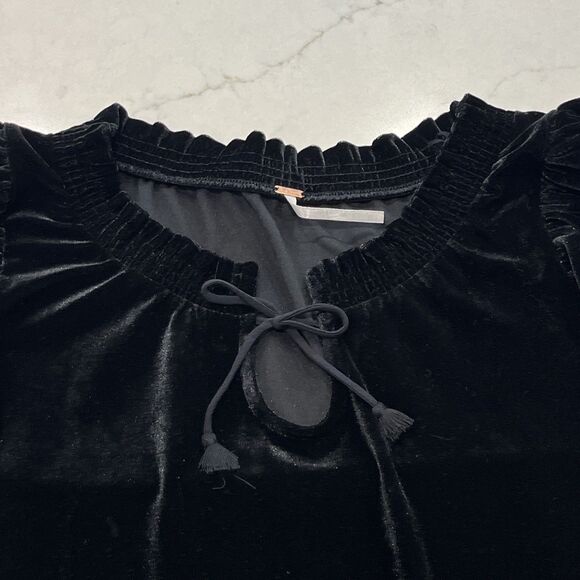 Free People NEW XS Terese Top Black Velvet Cropped Tie Smocked Neck Short Sleeve - Picture 4 of 12